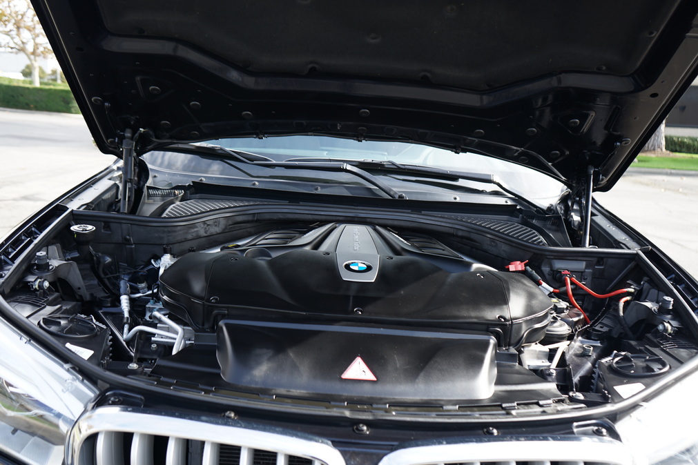 2016 BMW X5 xDrive50i - Photo 117