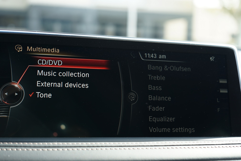 2016 BMW X5 xDrive50i - Photo 19