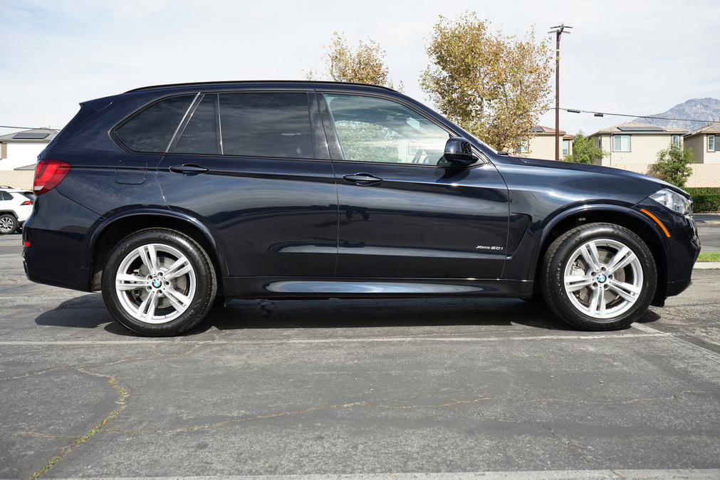 2016 BMW X5 xDrive50i - Photo 12